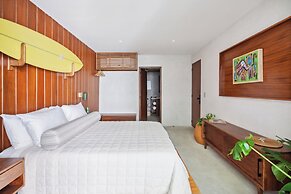 ALMA Surf Lodge