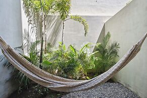 ALMA Surf Lodge