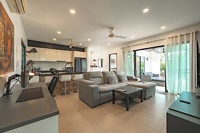 4Br Near Pier Private Pool & Garden V246