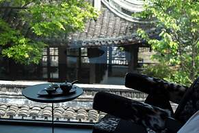 Jiangnanfu Bed and Breakfast