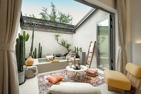 Jiangnanfu Bed and Breakfast