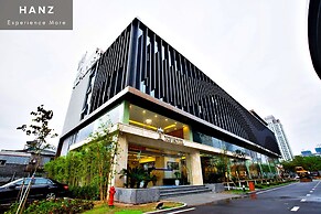 S79 Top Hotel