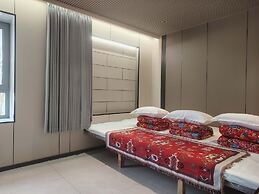Xuegu Xinfu Guest House