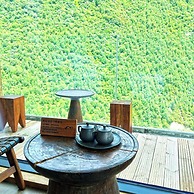 Siguniang Mountain Star Moon Cliff Hotel