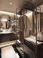 Manevi Premier Hotel