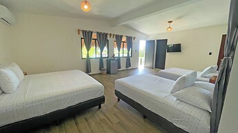 Hotel Isabella Bacalar Front Lagoon