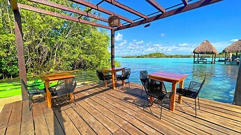 Hotel Isabella Bacalar Front Lagoon