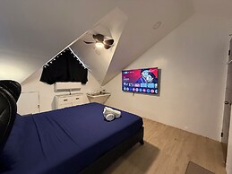Kandi Suites 2BR with private Jacuzzi