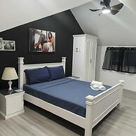 Kandi Suites 2BR with private Jacuzzi