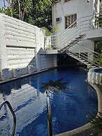 Kandi Suites 2BR with private Jacuzzi