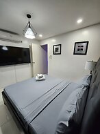 Kandi Suites 2BR with private Jacuzzi