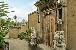 Griya Dukuh Ubud Villa