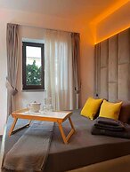 Exclusive 2-Bed Villa 5 min to Colosseum
