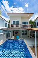 Renovated 3BR Pool Villa Near Beach V228