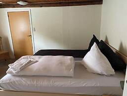 Marsktures motel