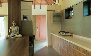 StayGuru Luxury Villa
