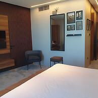 Bloom Hotel