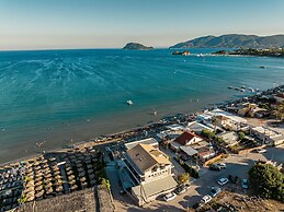 Horizon Apartments - Beachfront Luxury