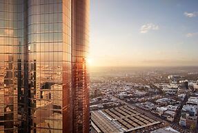 A Chic 2BR Apt Right Next to Melbourne Central