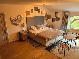 Chez PhiL