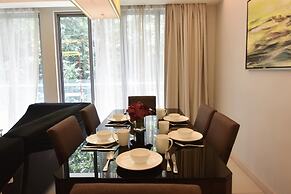 Pet Friendly, 3BR Apt KL, Bathtub & Parking