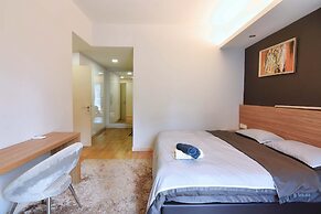 Pet Friendly, 3BR Apt KL, Bathtub & Parking