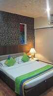 Hotel Sunland