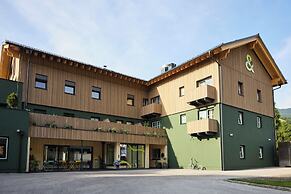 Hotel UND smart alpine stay