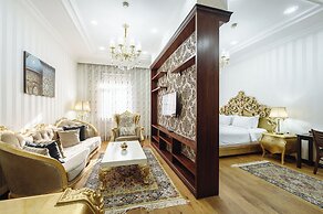 Monday Royal Apart Hotel