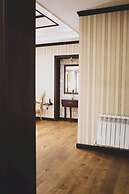 Monday Royal Apart Hotel