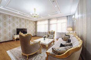 Monday Royal Apart Hotel