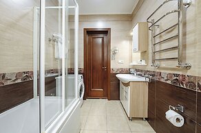 Monday Royal Apart Hotel