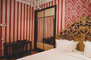 Monday Royal Apart Hotel
