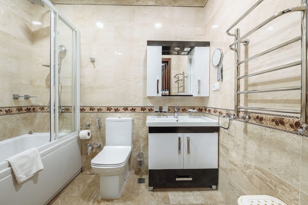 Monday Royal Apart Hotel