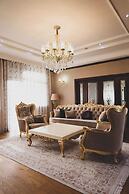 Monday Royal Apart Hotel