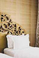 Monday Royal Apart Hotel
