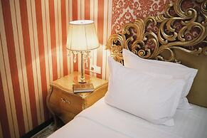Monday Royal Apart Hotel