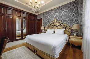 Monday Royal Apart Hotel