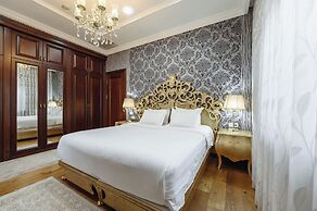 Monday Royal Apart Hotel