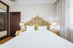 Monday Royal Apart Hotel