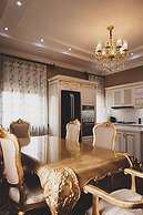 Monday Royal Apart Hotel