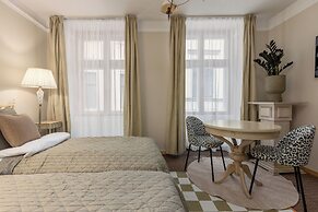 M5 self check-in Boutique Hotel