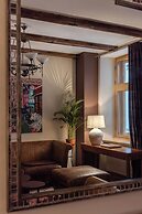 M5 self check-in Boutique Hotel