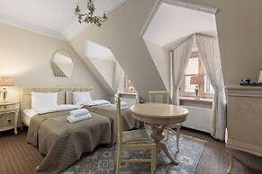 M5 self check-in Boutique Hotel