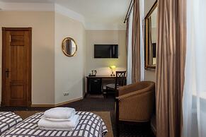 M5 self check-in Boutique Hotel