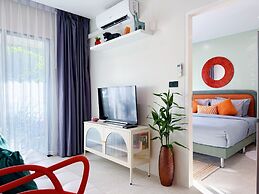1BR Condo with Pool Gym C238