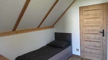 New, Comfortable Holiday Home by the sea