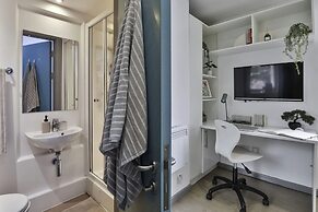 Student Only Picturehouse Apartments