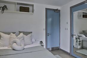 Student Only Picturehouse Apartments
