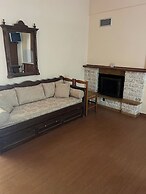 Aristarchos Lodge